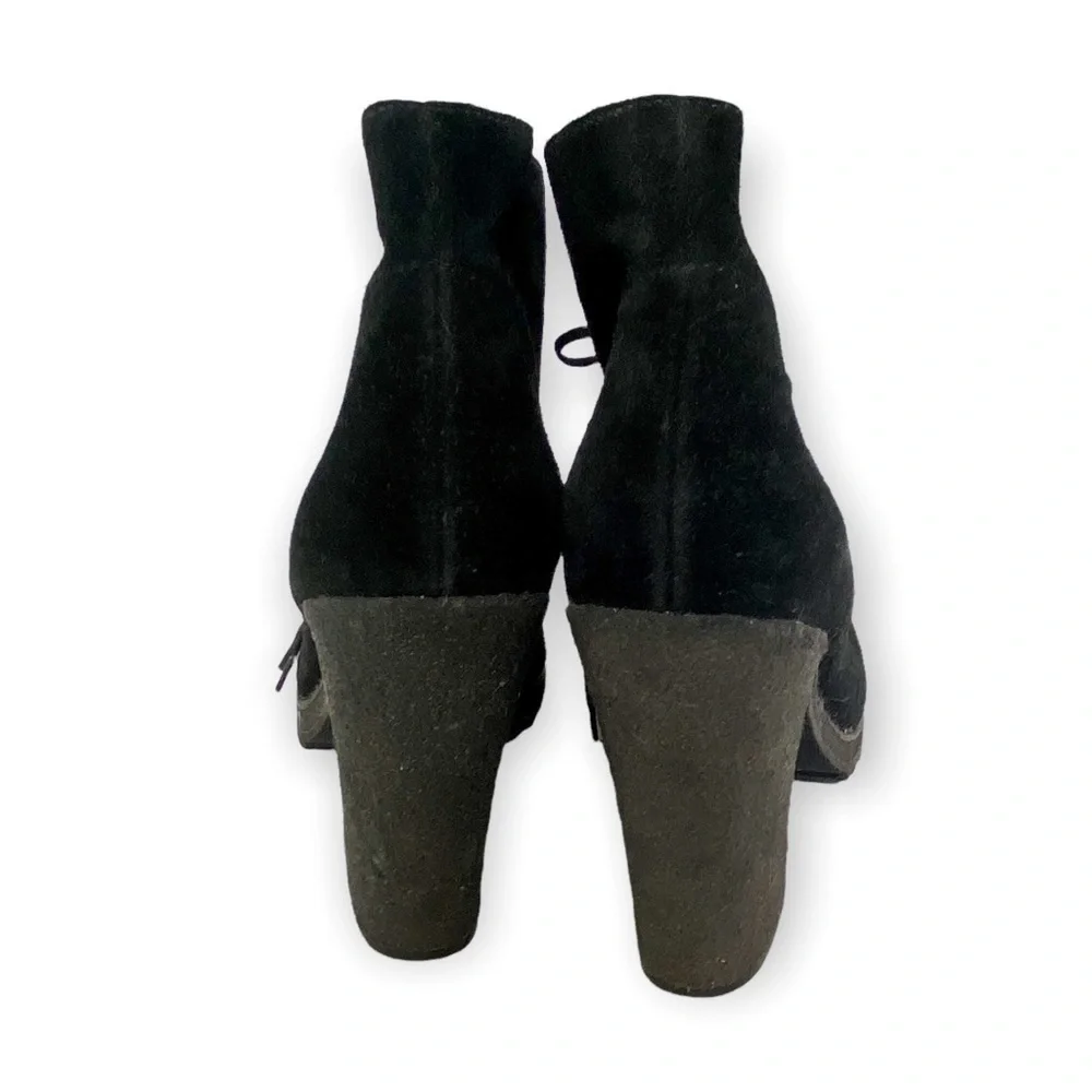 Prada Black Suede leather Chucker Boots, Platform Crepe Heel, Size 38.5 EU